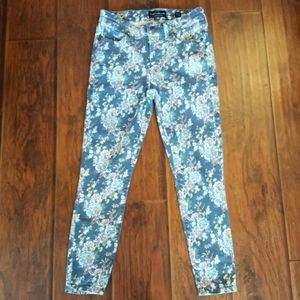 Lucky brand floral ava crop jeans sz2